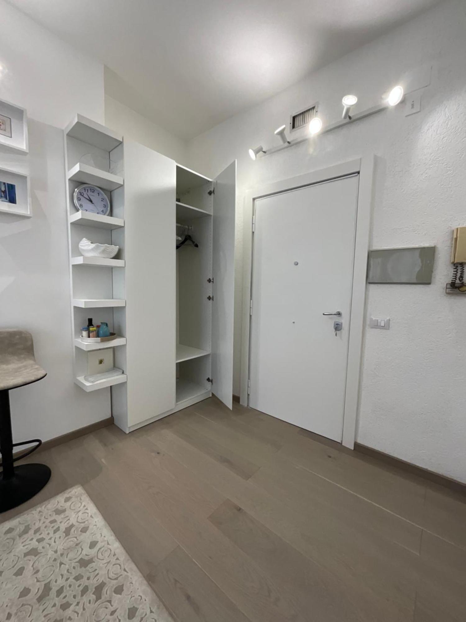 شقة Bilocale San Giovanni Design Apartament روما المظهر الخارجي الصورة
