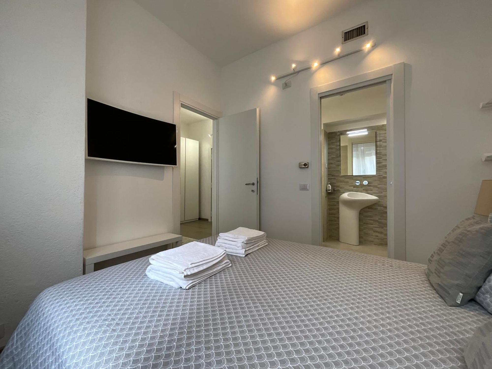 شقة Bilocale San Giovanni Design Apartament روما المظهر الخارجي الصورة